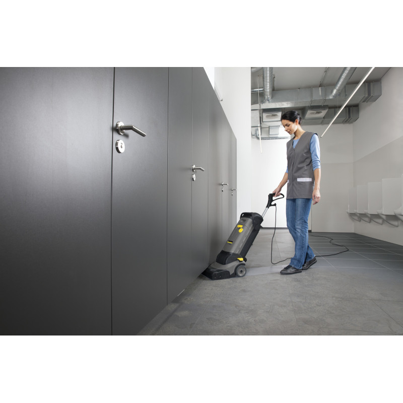 Підлогомийна машина Karcher BR 30/4 C 1.783-223.0