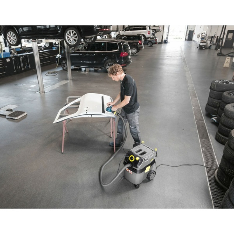 Пилосос вологого і сухого прибирання Karcher NT 30/1 Ap Te L
