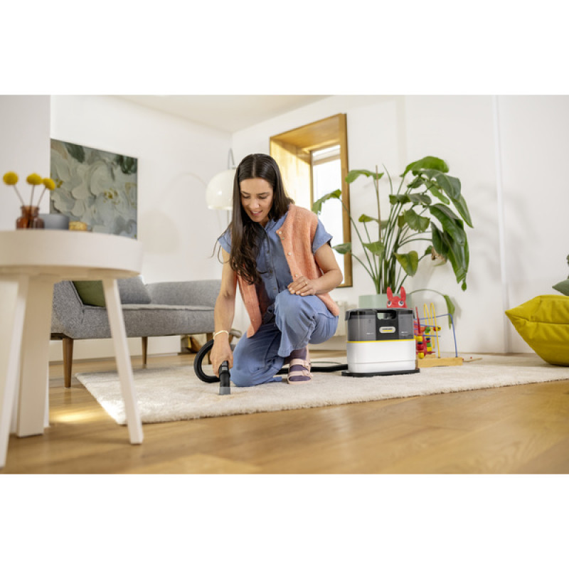 Миючий пилосос Karcher SE 2 Spot Care