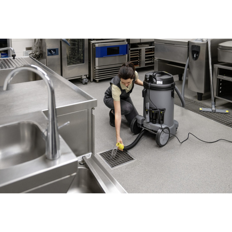 Пилосос вологого та сухого прибирання Karcher NT 48/1