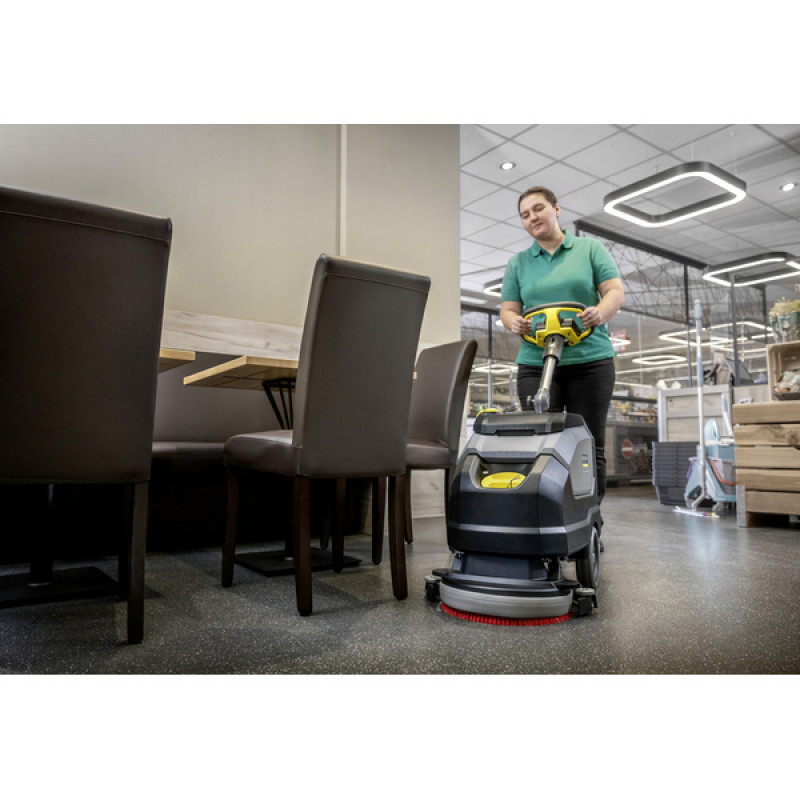 Підлогомийна машина Karcher BD 35/15 C Classic Bp Pack