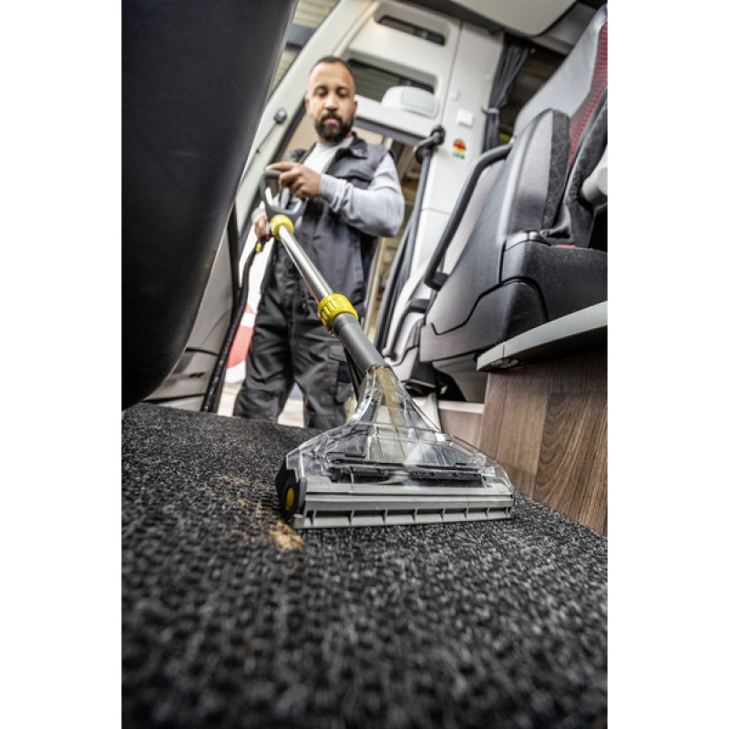 Миючий пилосос Karcher Puzzi 8/1 Adv 1.100-241.0