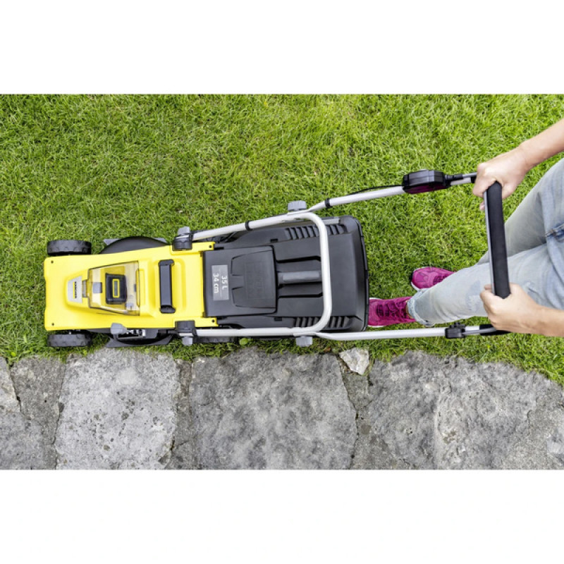 Акумуляторна газонокосарка Karcher LMO 3-18