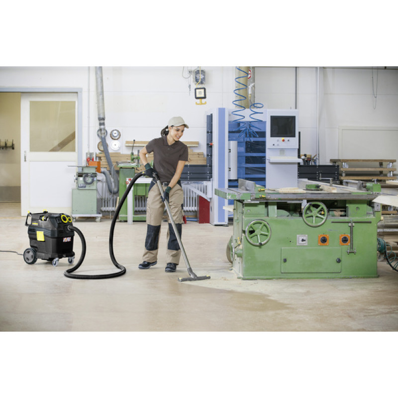 Пилосос для вологого та сухого прибирання Karcher NT 30/1 Tact Te L